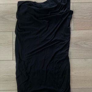 Vivenne Tam Black One-Shoulder Dress size L